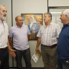 Matías Llorente, Víctor González, Julio López y Aurelio Pérez, ayer en la sede de Ugal-UPA.