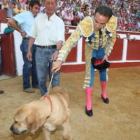 Enrique Ponce desplegó todo su repertorio ayer en León. Nadie lo dudaba, pero ahora es el torero ind