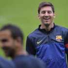 Messi se entrenó ayer. El argentino es la baza que maneja el Barça para remontar al Bayern.