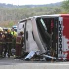 Autocar accidentado en Freginals, en marzo del 2016.
