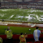 Aspecto que presentaba el Estadio Monumental de Buenos Aires poco antes de la hora de inicio del partido.