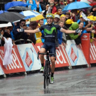 Jon Izaguirre celebra su victoria de etapa en Morzine.