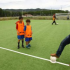 El alcalde de Cacabelos en la reciente inauguración de un nuevo campo de fútbol infantil.