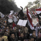 Imagen de la multitudianria manifestación que los islamistas protagonizaron ayer en El Cairo.