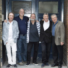 Imagen de los integrantes de los Monty Python, ayer, en Londres.