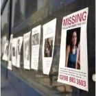Los carteles con los rostros de los desaparecidos inundan Londres