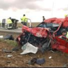 Estado en el que quedaron los dos vehículos implicados ayer en el accidente de Villanubla