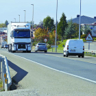 Punto kilométrico en San Miguel donde está prohibido girar y se han producido accidentes.