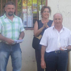 Narciso posa con su trofeo de vencedor en un torneo en el que sus máximos rivales al triunfo fueron Carlos Morán y Alberto Cosgaya, este último compañero suyo en el Club El Soto.