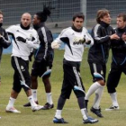 El Madrid, en la foto un entrenamiento del primer equipo, es el club más opulento en el ámbito futbo