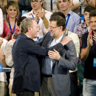 Fabra y Rajoy, ayer, en la clausura de la convención de Valencia.