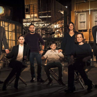 G. Barrois, F. Jones, Juan A. Bayona, Lewis MacDougall, B. Atienza, Sigourney Weaver y Paolo Basile.