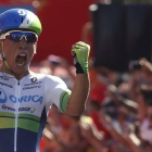 El australiano Caleb Ewan gana la quinta etapa de la Vuelta.