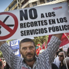 Manifestación de funcionarios contra los recortes del Gobierno de Rajoy.