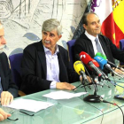 Luciano Díaz, el rector Juan Francisco García Marín, Manuel Martínez y Antonio Cuba reclamaron la candidatura de León. DL