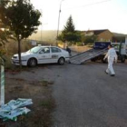 La Brigada Judicial de la Guardia Civil toma muestras ayer en el Skoda