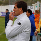 Paulino Martínez, entrenador del Atlético Astorga. MARCIANO PÉREZ