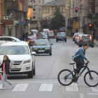 El coche interceptado a 132 iba por esta calle Camino de Santiago hacia Cuatrovientos.