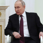Vladimir Putin durante un encuentro con Chad en una imagen de archivo. MIKHAIL METZEL