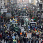 Imagen de la protesta del 28 de febrero de 2020 con los tractores en el corazón de la capital leonesa. RAMIRO