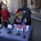Un niño disfrazado de Trump en el edición anterior en el desfile de Cistierna. CAMPOS