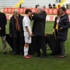 Entrega de trofeos de la ‘Final a Cuatro de la Copa del Rey Juvenil’ que se disputó en el estadio Reino de León del 8 al 11 de marzo. J. NOTARIO