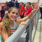 Marta García celebra su éxito en Boston donde ha batido dos récords de España en apenas unos días, los de 5.000 y 3.000 metros en pista cubierta.