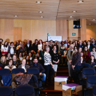 Numeroso público asistió a la presentación de los proyectos sociales de la Fundación 'la Caixa' en Valladolid.
