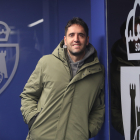 El entrenador de la Deportiva, Íñigo Vélez.