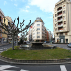 La plaza Elíptica, en la Avenida de Lancia.