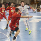 Triunfo del Ademar ante Huesca.