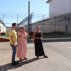 Javier Alfonso Cendón y Nuria Rubio, en el Centro Penitenciario de Villahierro.