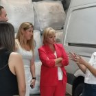 La consejera de Industria, Comercio y Empleo, Leticia García, ha visitado esta mañana las instalaciones de 'Arco Iris Prolava'