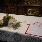 Ofrenda floral de la Cultural a La Virgen del Camino