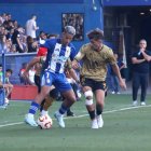 Una acción del partido entre la SD Ponferradina y la Real Sociedad B.