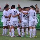 La Cultural celebra el gol anotado por Antón Escobar que supone la segunda victoria tras dos partidos jugados con la portería de Bañuz a cero.