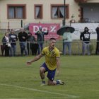 El Atlético Mansillés dobló la rodilla en su estreno en Tercera Federación ante el Briviesca, pero mereció mucho más.