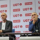 Imagen de archivo de los secretarios generales de CCOO y UGT, Unai Sordo (i) y Pepe Álvarez (d). EFE/ Fernando Alvarado
