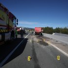 El accidente le ha costado la vida a tres personas y otras dos han resultado heridas.