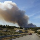 El incendio avanza hacia el Bierzo.