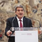 El exministro para la Transformación Digital y la Función Pública José Luis Escrivá, durante el acto de toma posesión de su cargo como gobernador del Banco de España, este martes en Madrid. EFE/ Borja Sánchez-Trillo