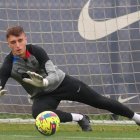 El portero leonés Éder Aller debutó con el Barça B este pasado fin de semana.