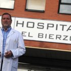 El gerente de Asistencia Sanitaria del Bierzo, Juan Ortiz de Saracho.