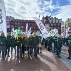 Trabajadores leoneses en la manifestación convocada por CSIF en Valladolid