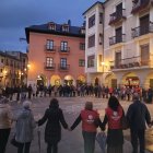 El Círculo del Silencio ocupó la plaza de la Encina.