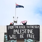 Fotografía de archivo de una protesta de un grupo en favor de Palestina en el Parlamento de Camberra.
                      EFE/EPA/LUKAS COCH AUSTRALIA AND NEW ZEALAND OUT