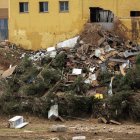 Imagen de archivo de los trabajos de limpieza del barranco del Poyo, concretamente en el tramo comprendido entre los municipios valencianos de Paiporta y Picanya.
                       EFE/Biel Aliño