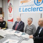 Presentación del Campus de Navidad del Ademar en E.Leclerc