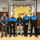 Los agentes fueron recibidos por el alcalde