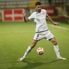 Diego Barri, jugador de la Cultural, sufre una lesión.